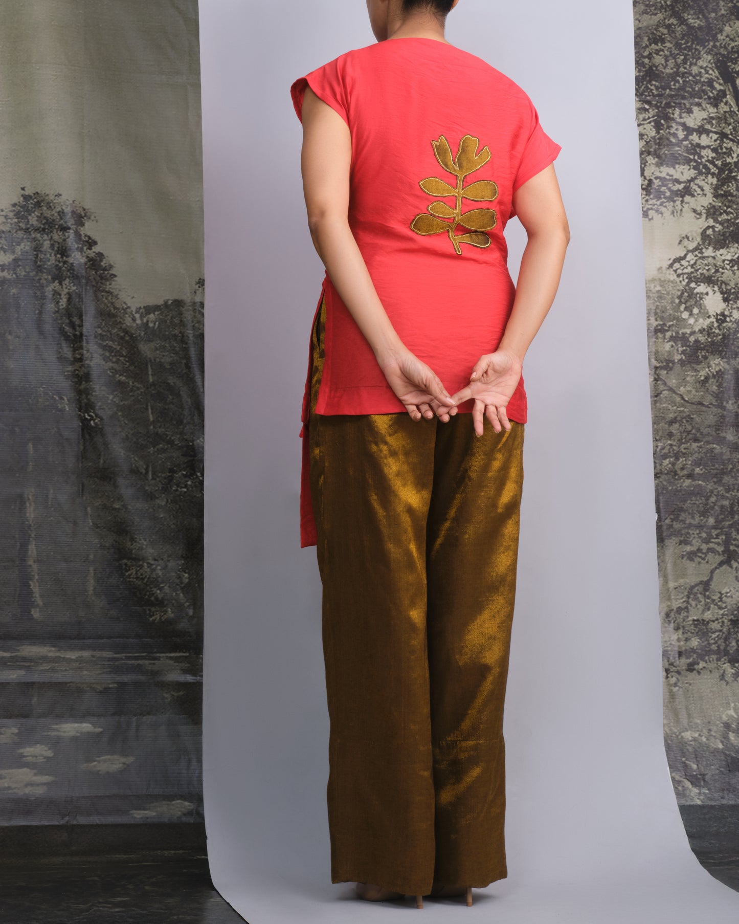 Handwoven Chanderi Gold Pants