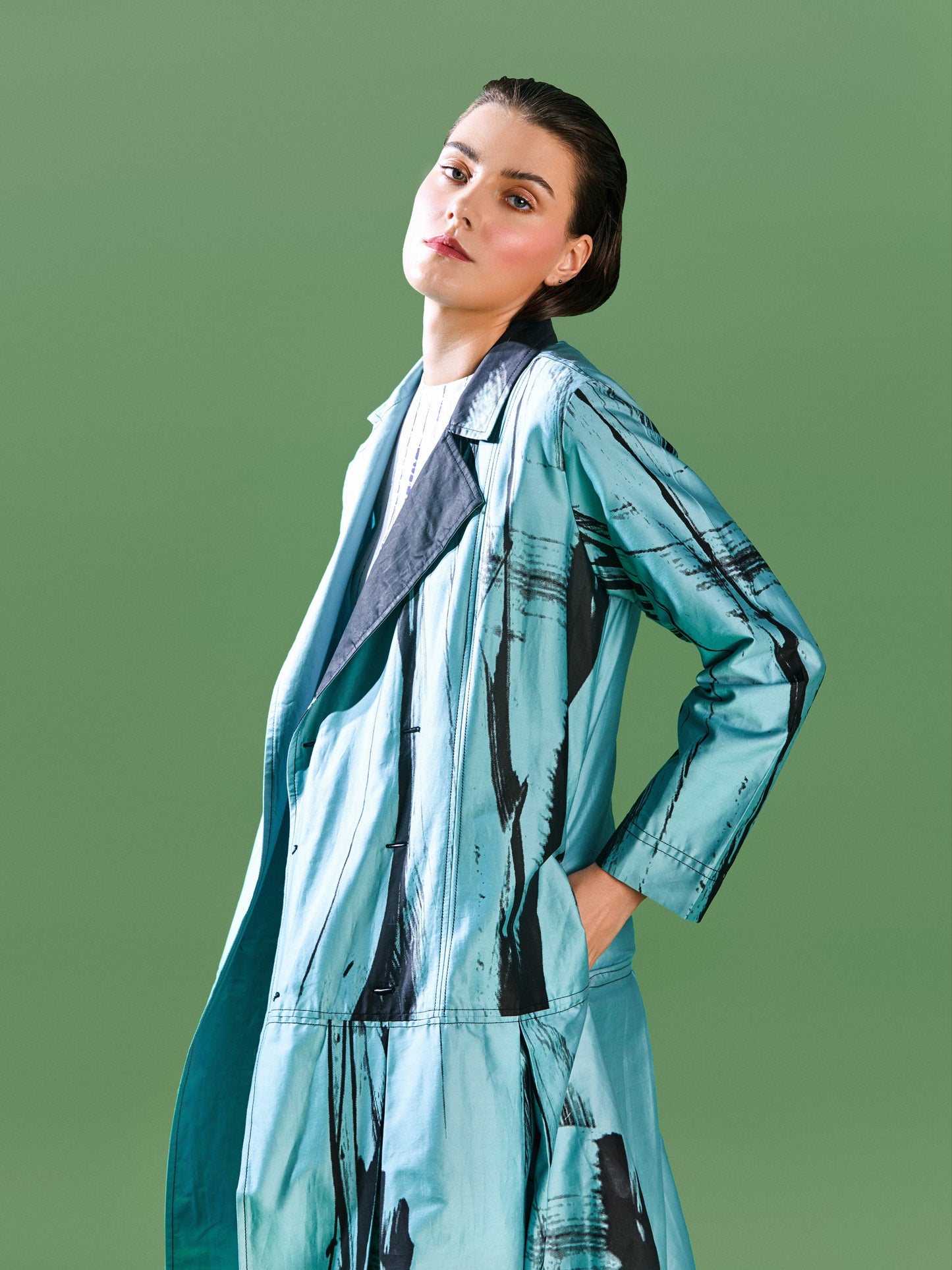 Sea Foam Trench - B E N N C H