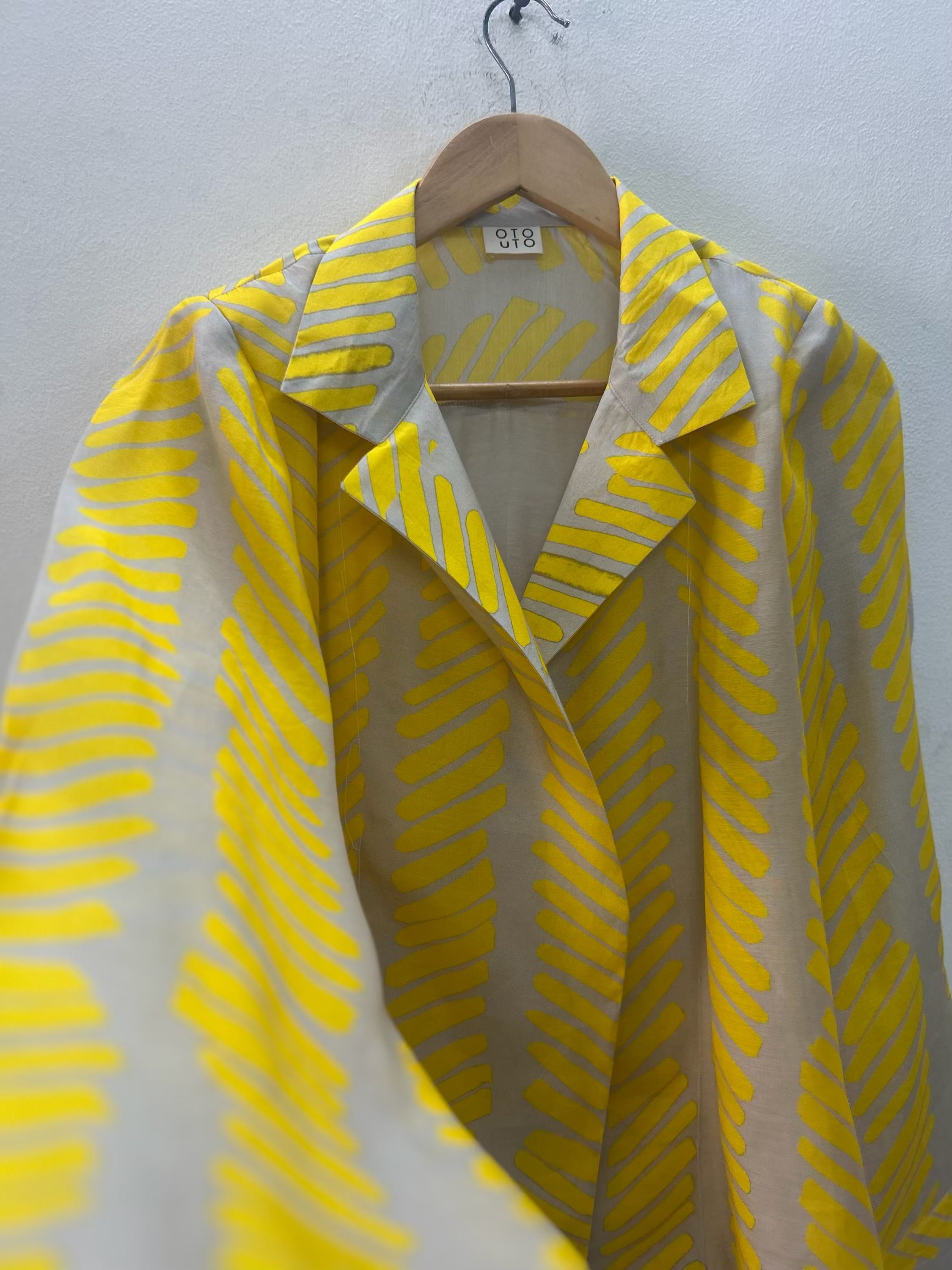Yellow Stroke Jacket-BENNCH