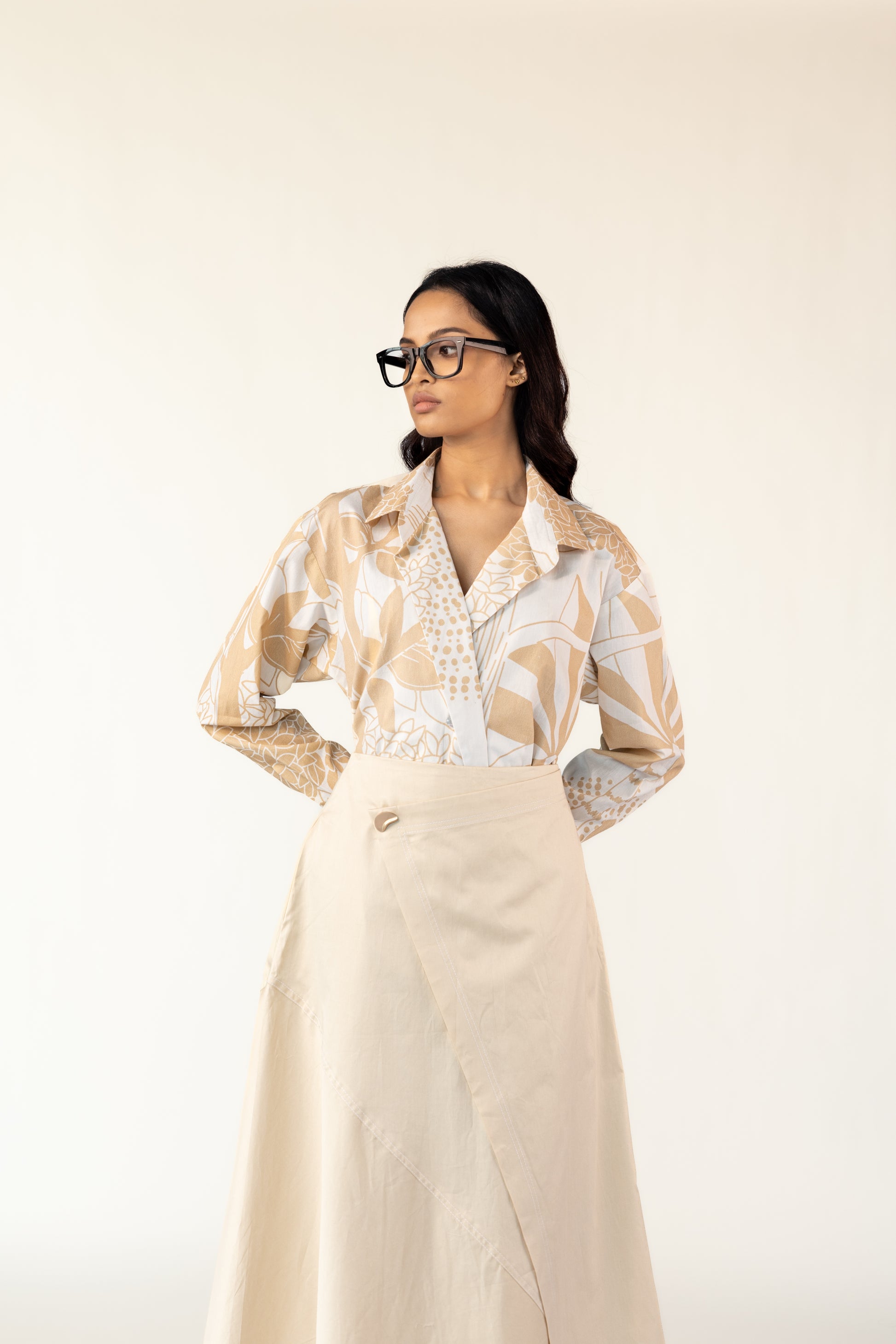 Beige shirt skirt cotton set