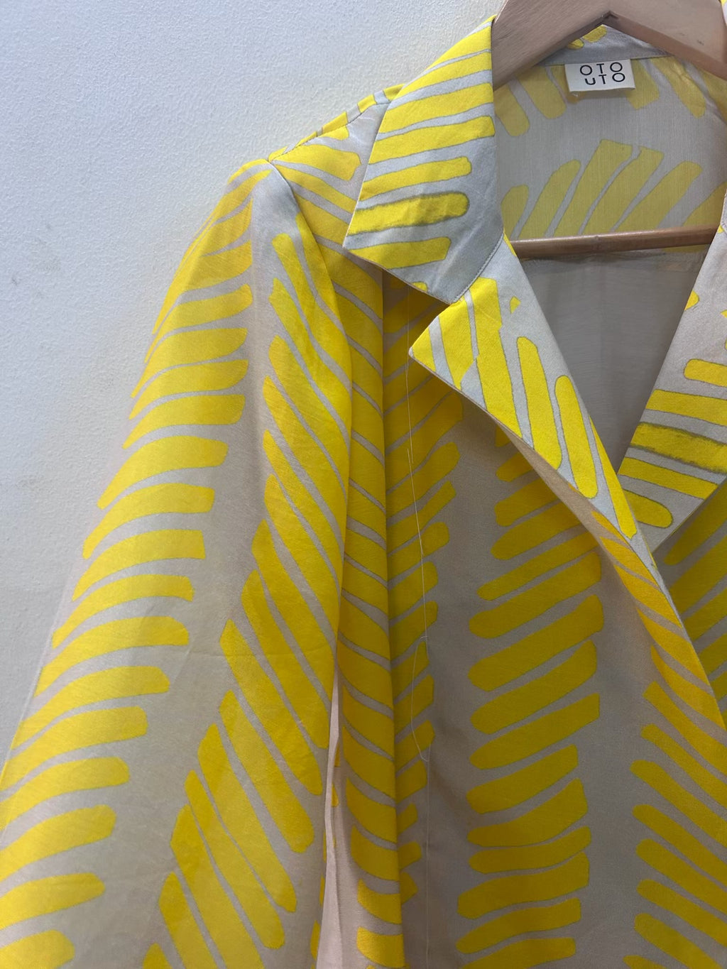 Yellow Stroke Jacket-BENNCH