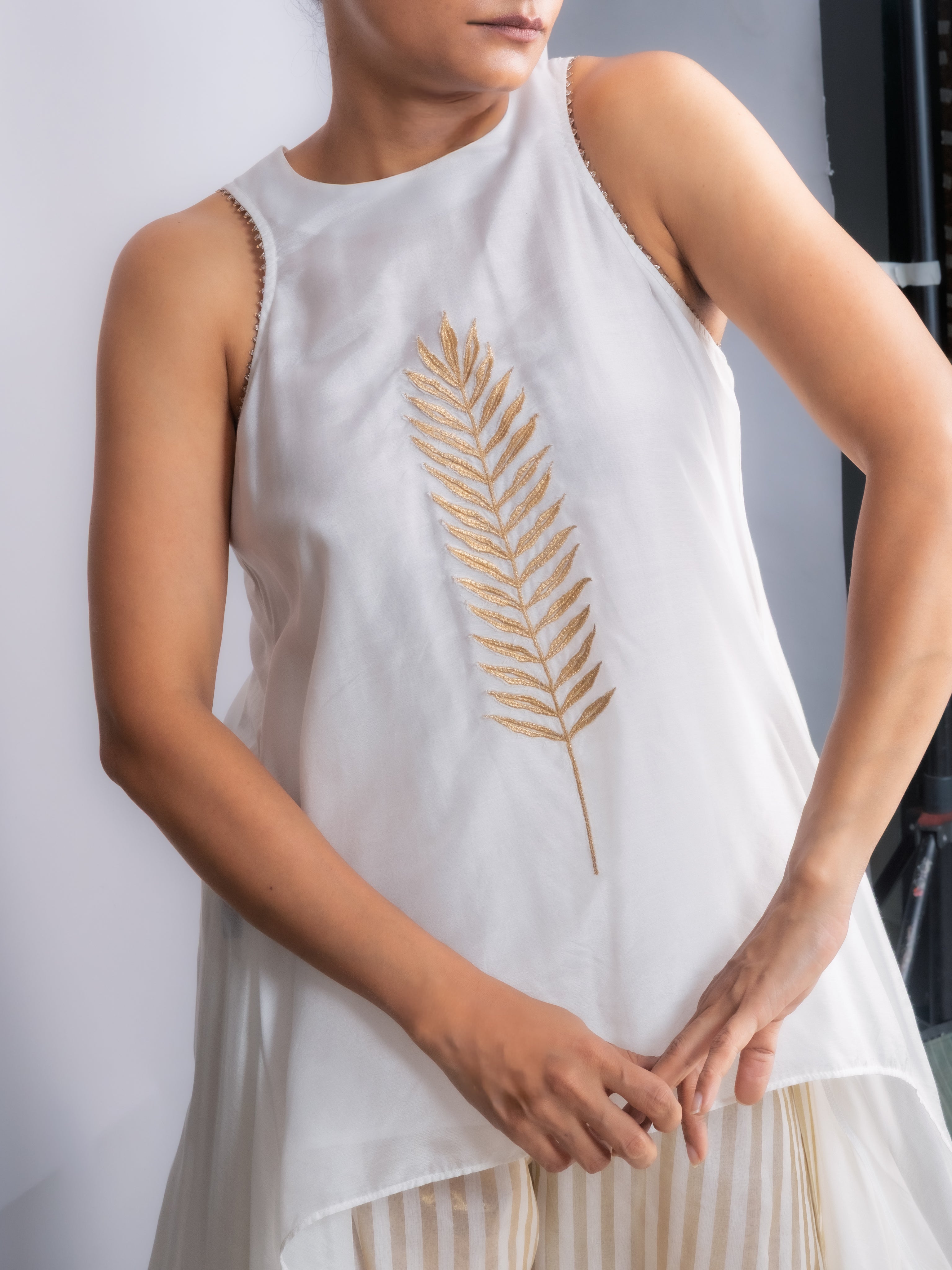 Chanderi Gold Leaf & Stripe Festive Ensemble-BENNCH