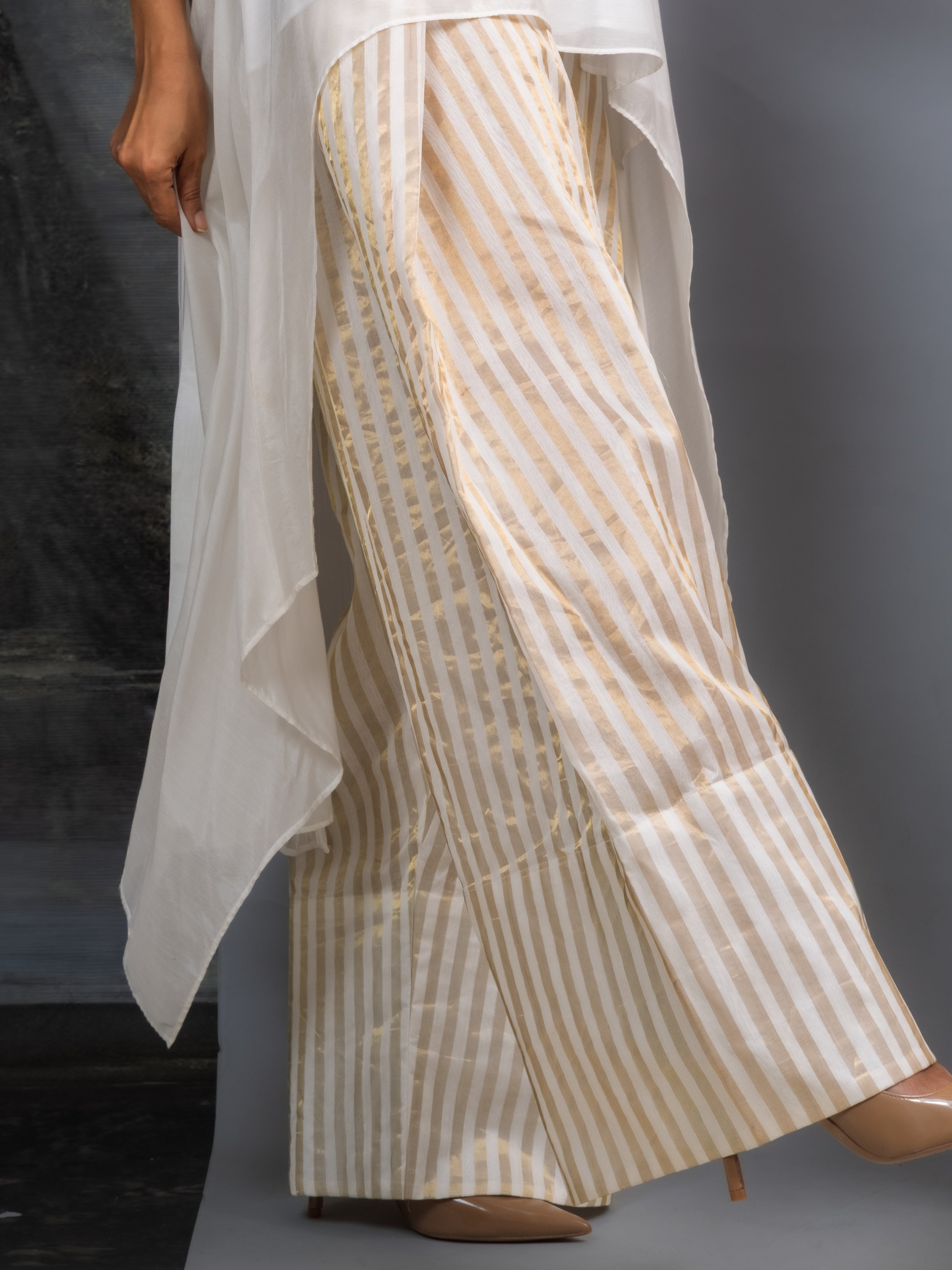Chanderi Gold Leaf & Stripe Festive Ensemble-BENNCH