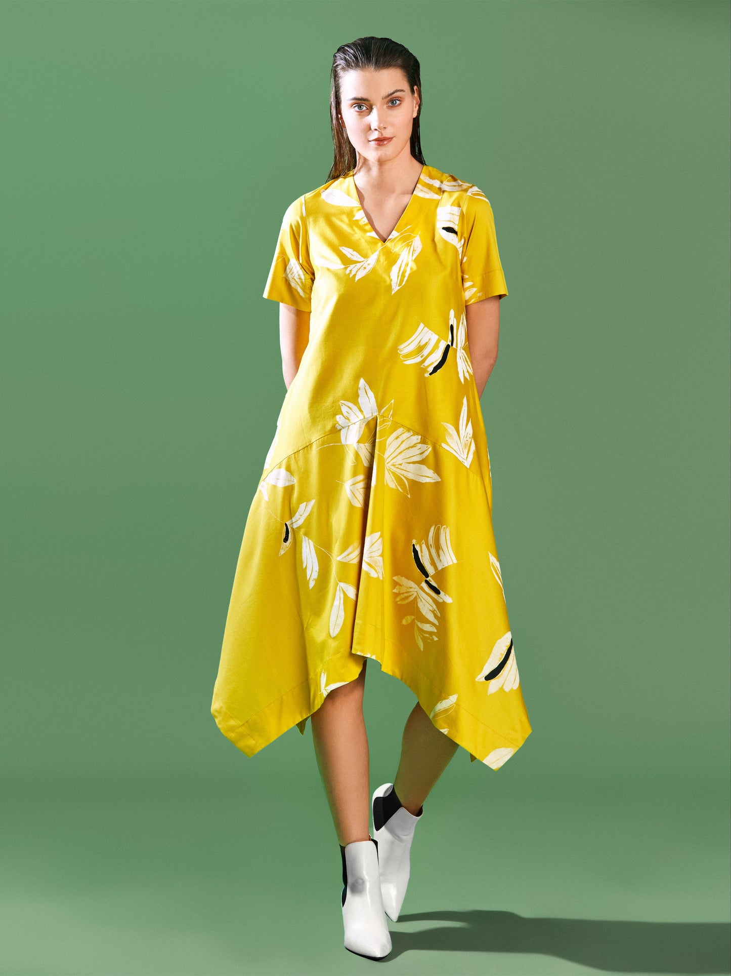 Relaxed Dry Leaf Dress - B E N N C H