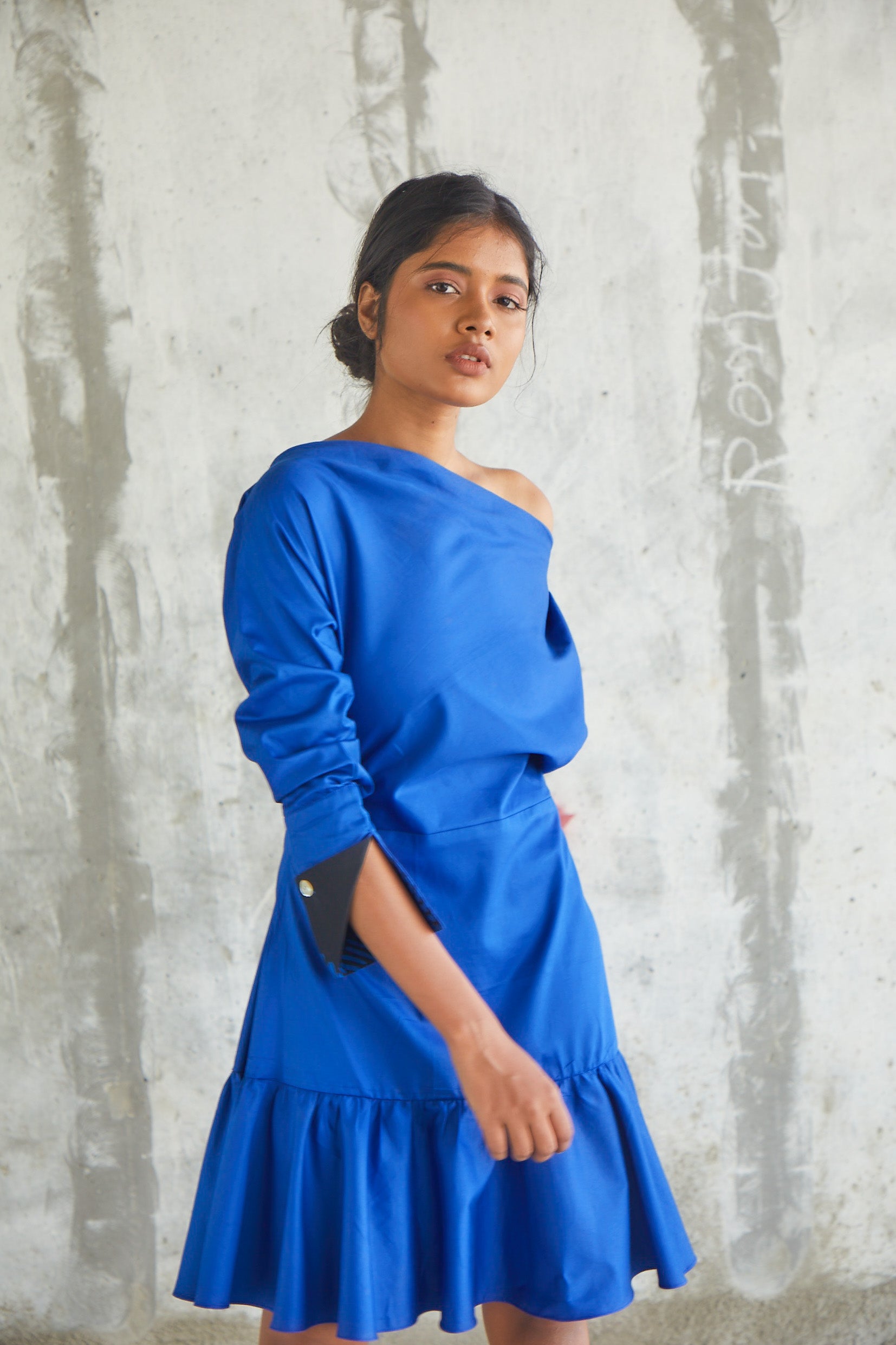 Windowleaf Sleeve Dress-BENNCH