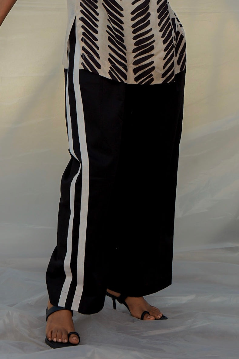 Side Stripe Black Pants-BENNCH