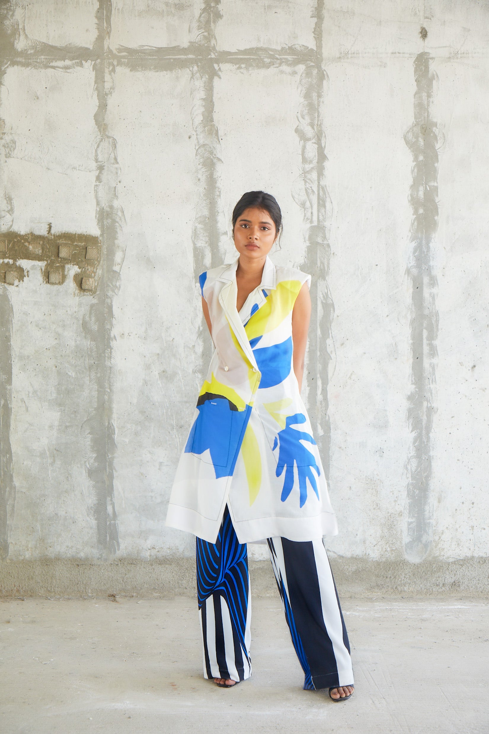 Glass Sleeveless Trench-BENNCH