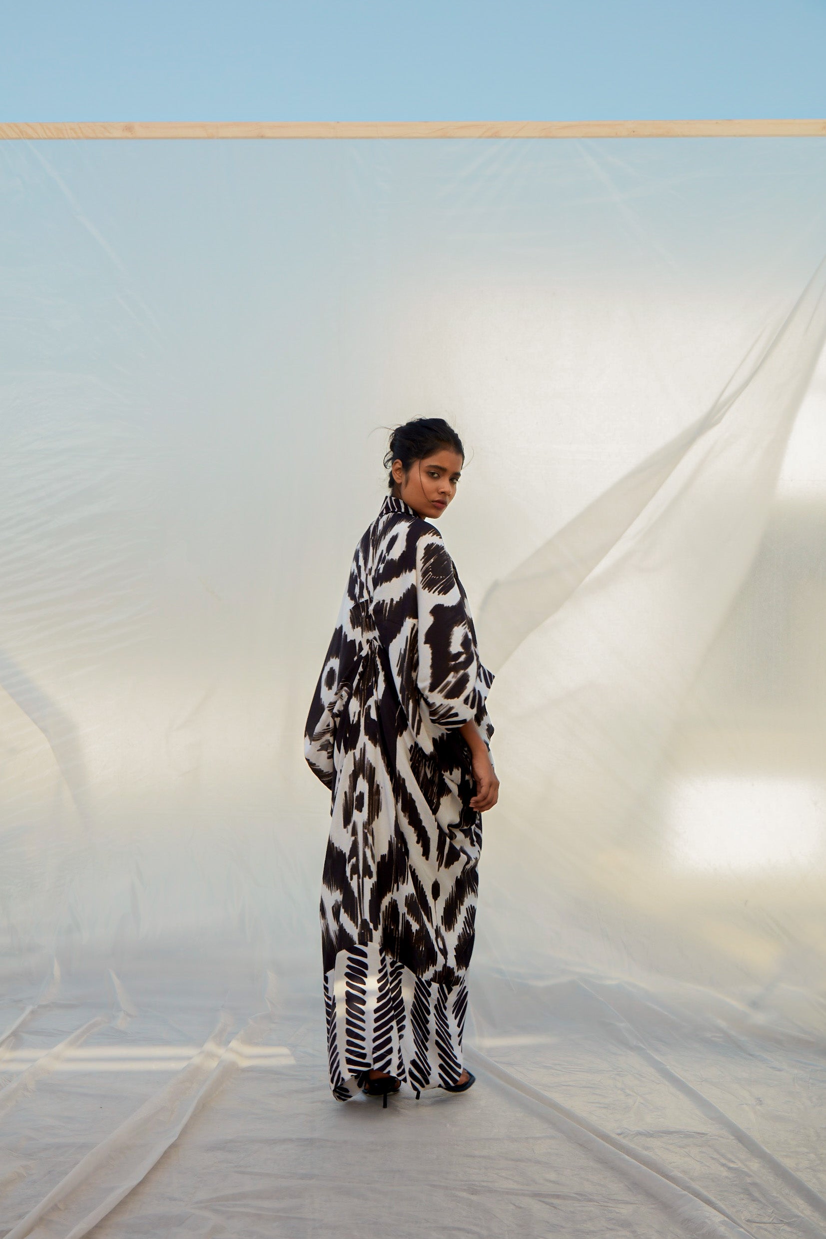 Mono Sketchpen Kaftan-BENNCH