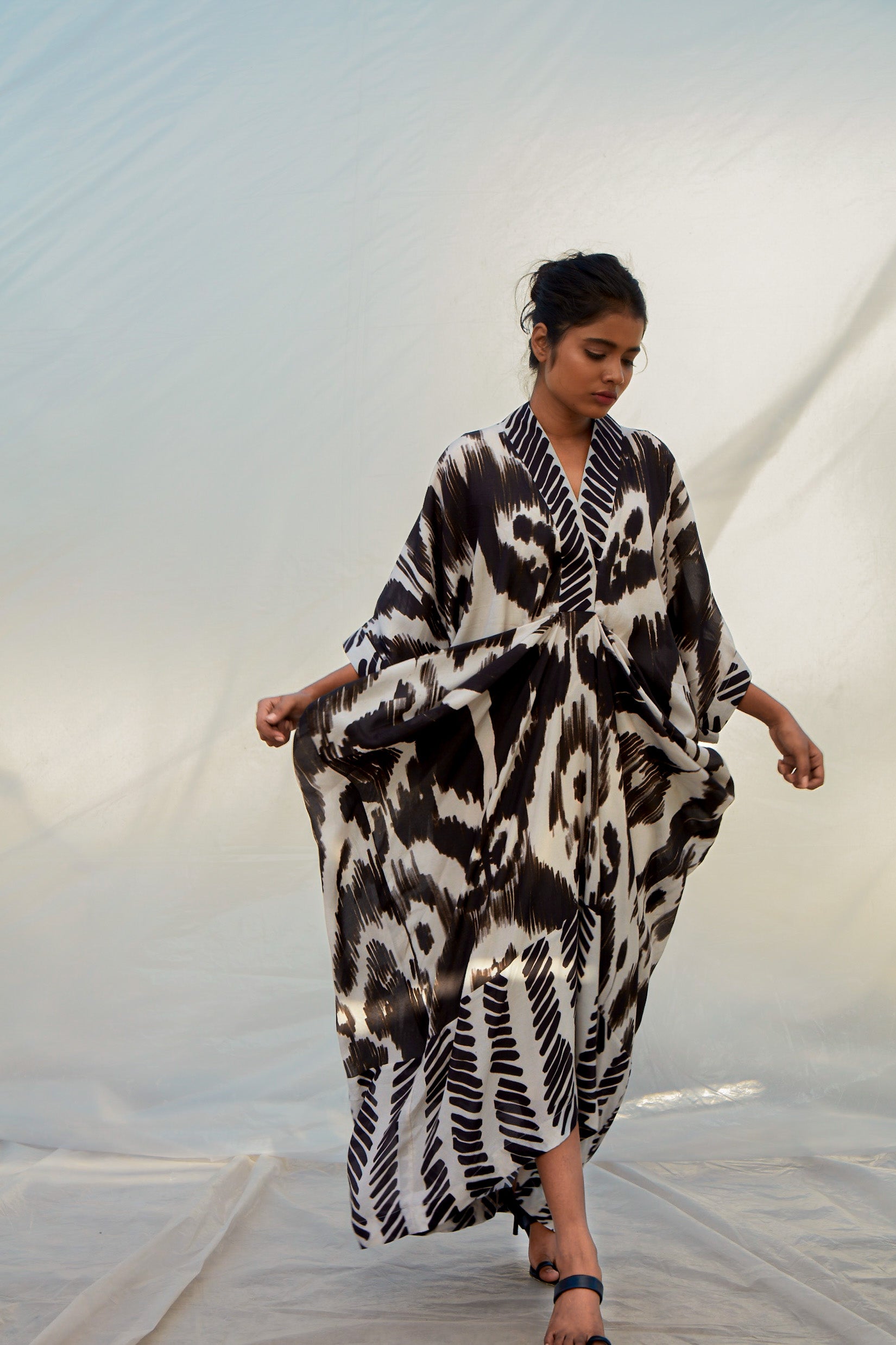 Mono Sketchpen Kaftan-BENNCH